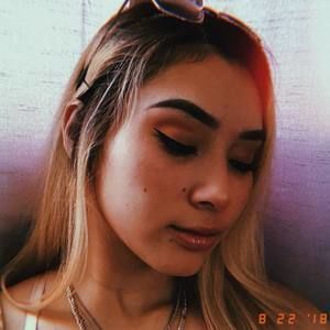 Meet your Posher, Molly